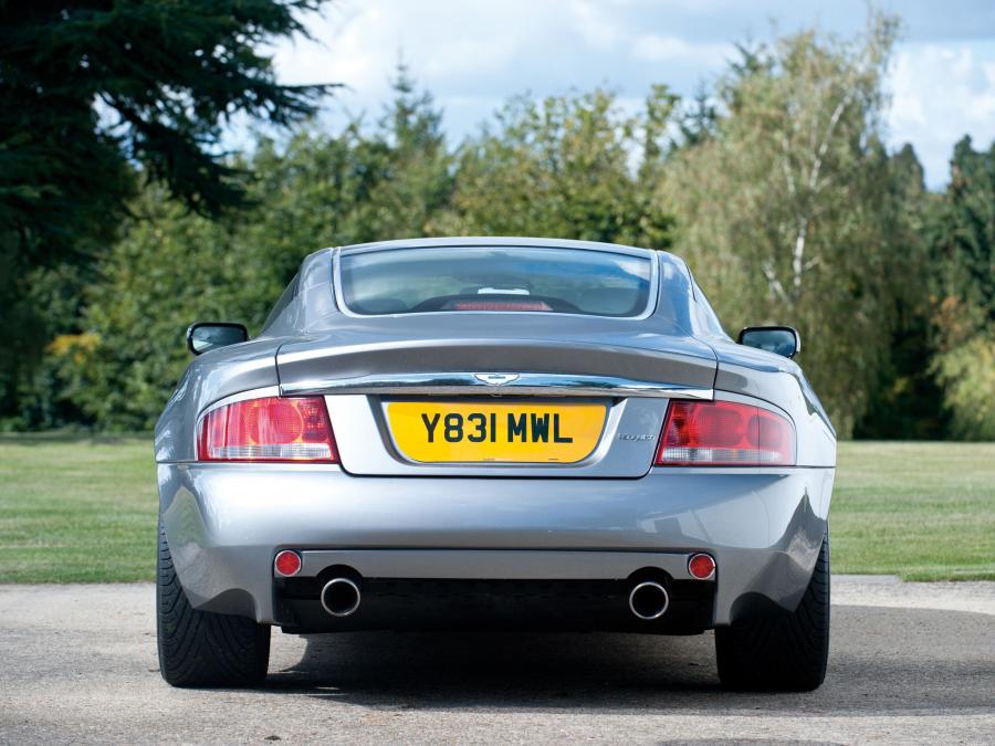  Aston Martin V12 Vanquish 2001 года  (UK) (фото 12 из 44)